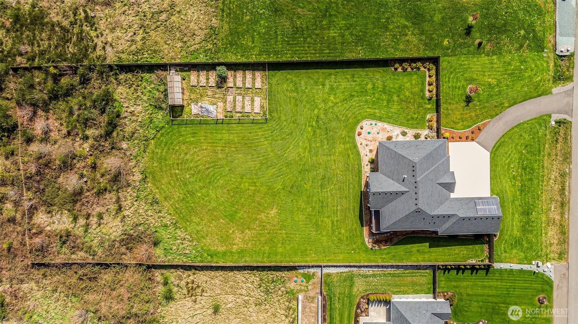 1395 Village Heights Place , Camano Island, WA 98282