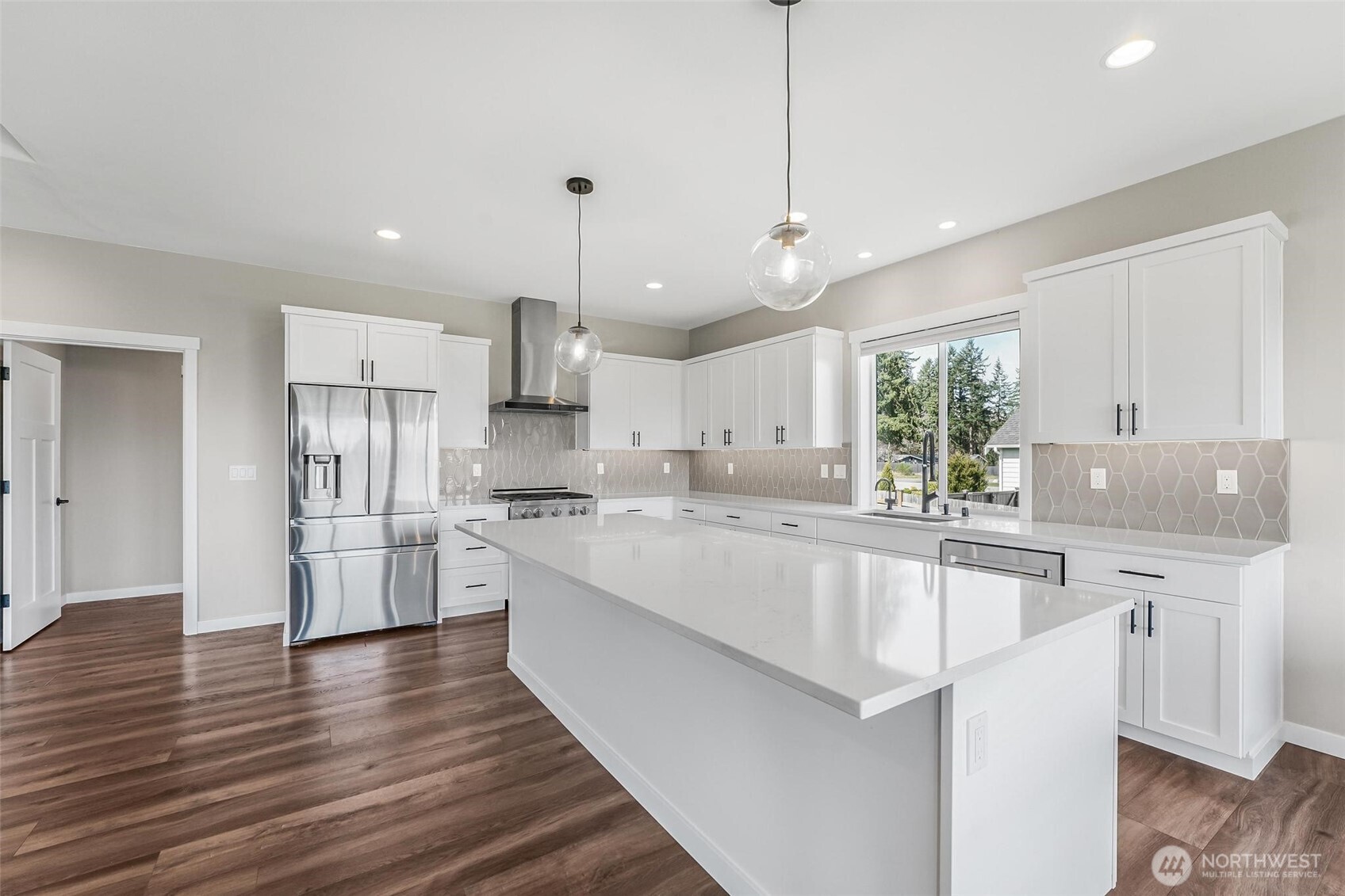 1395 Village Heights Place , Camano Island, WA 98282