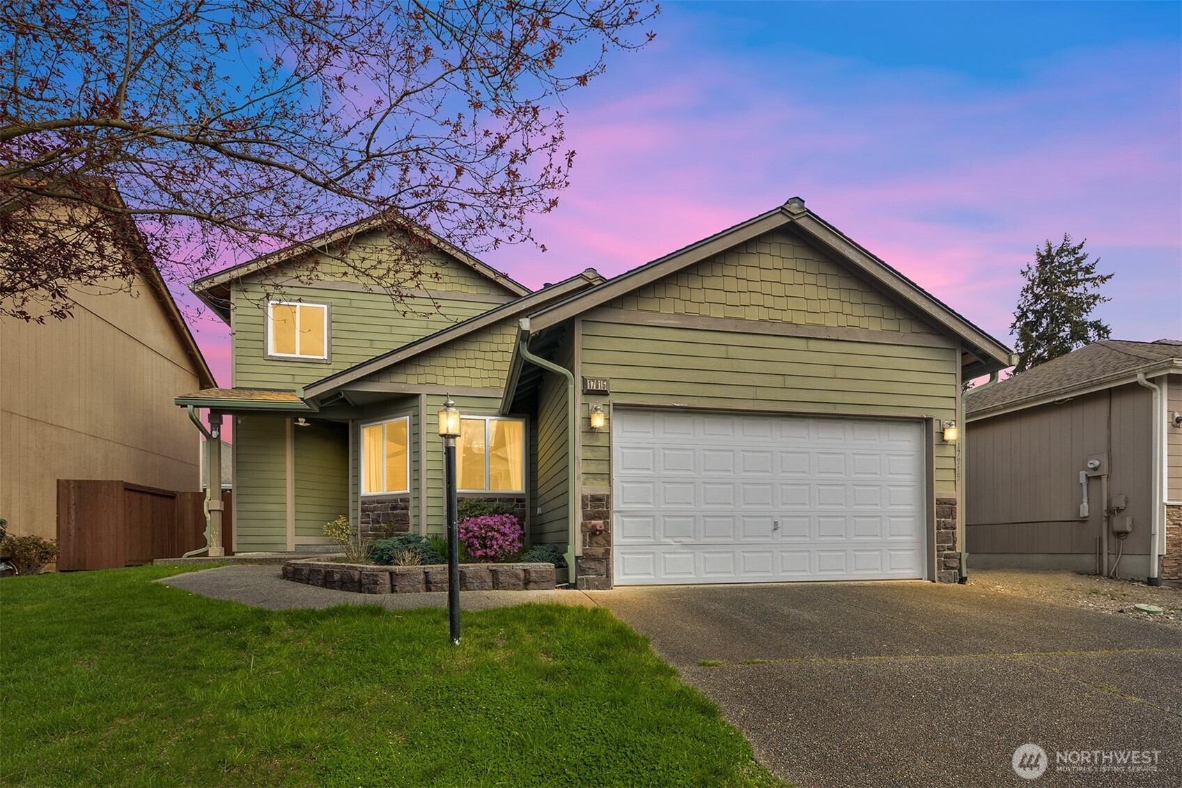 17915 25th Avenue E, Tacoma, WA 98445