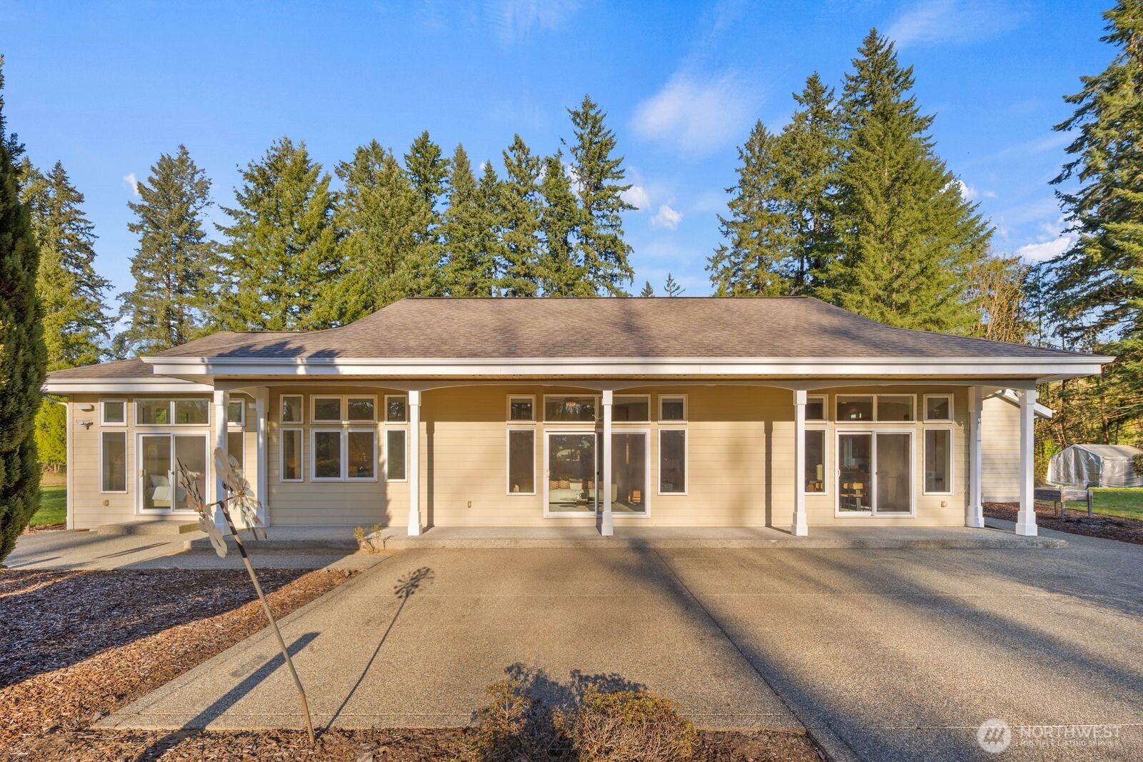 29925 159th Lane SE, Kent, WA 98042