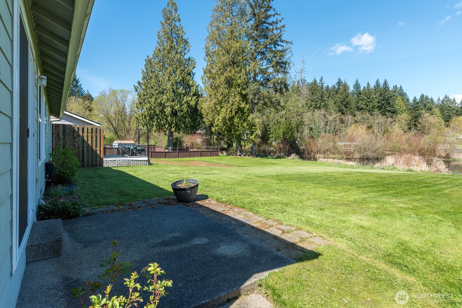 2303 256th St NW , Stanwood, WA 98292