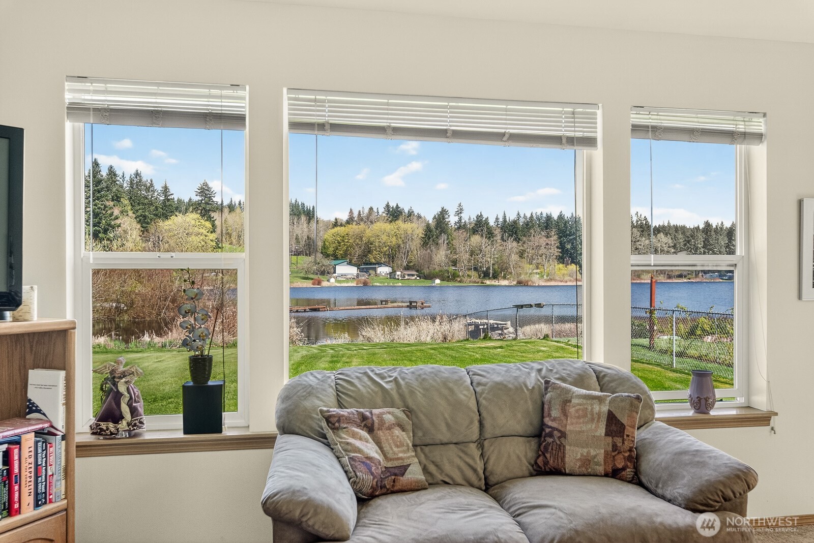 2303 256th St NW , Stanwood, WA 98292