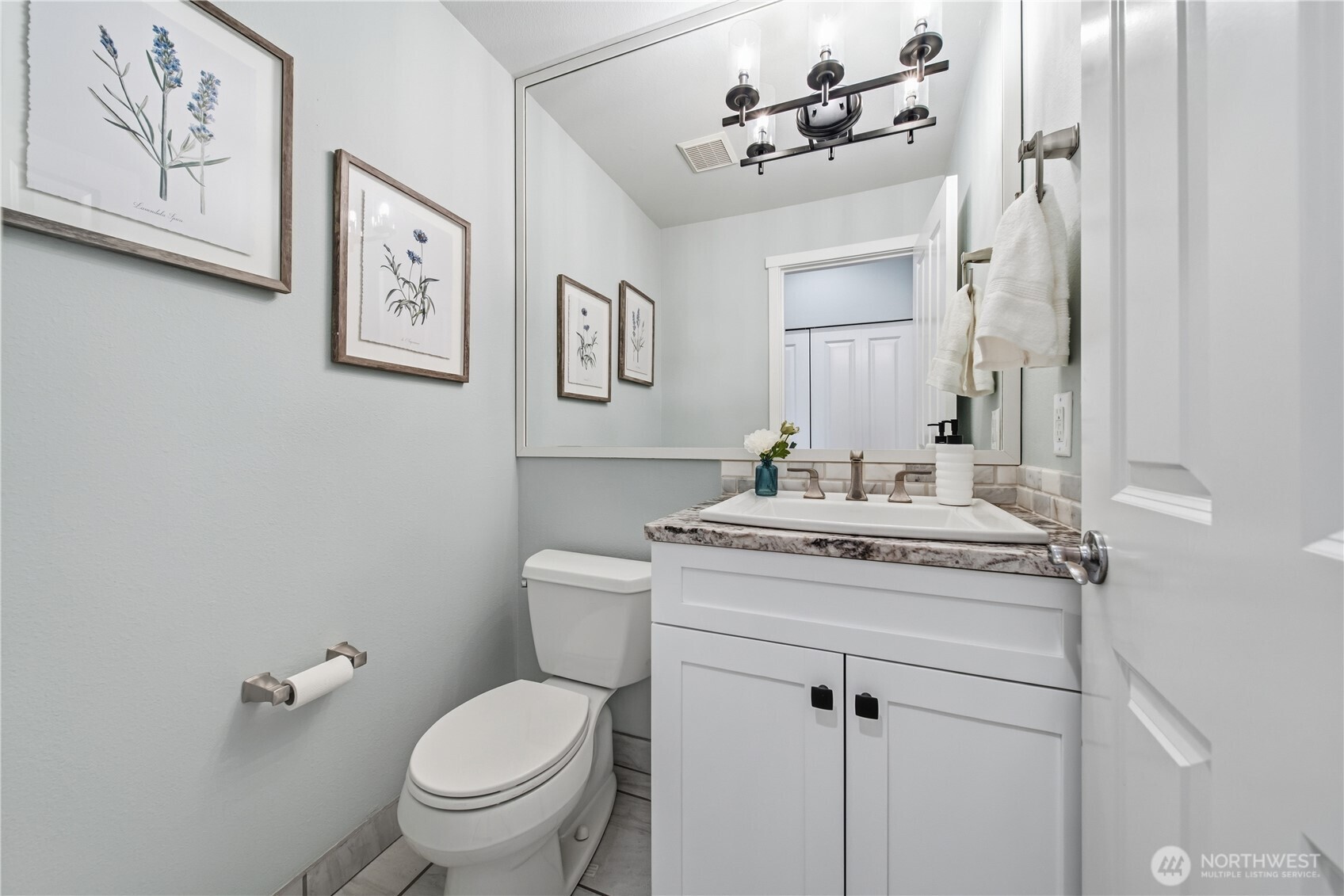 205 Newport Way NW #J1, Issaquah, WA 98027
