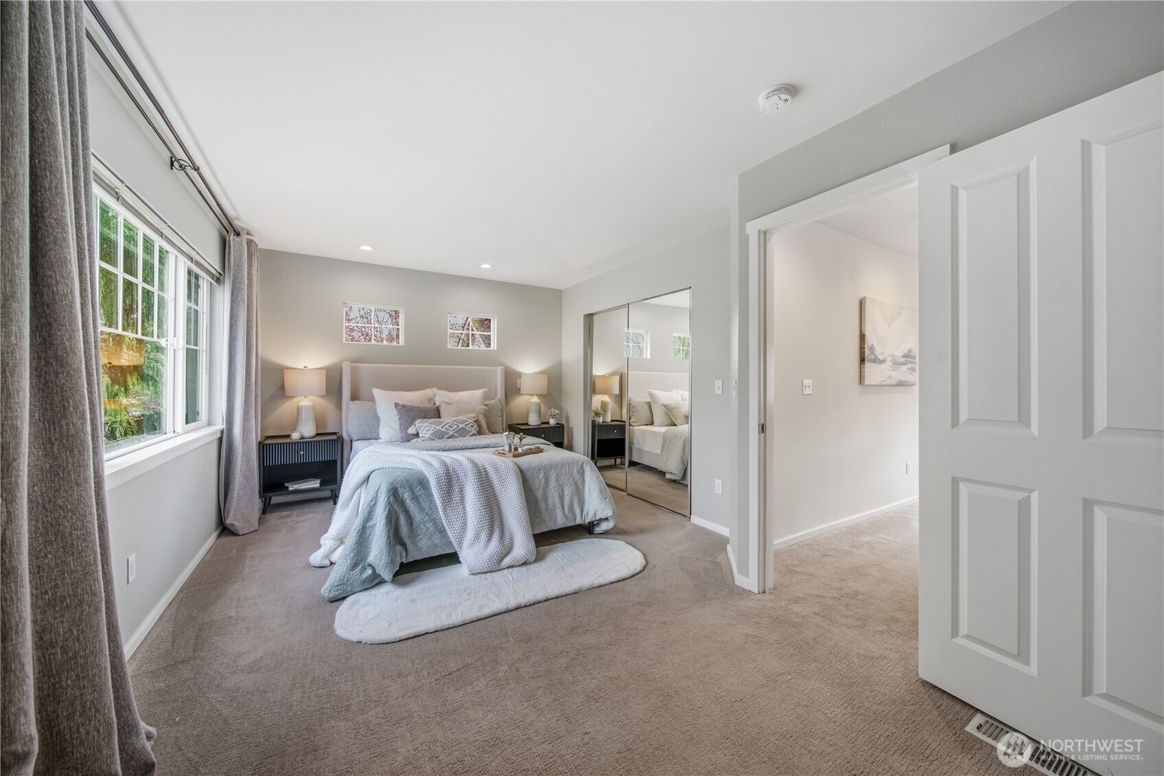 205 Newport Way NW #J1, Issaquah, WA 98027