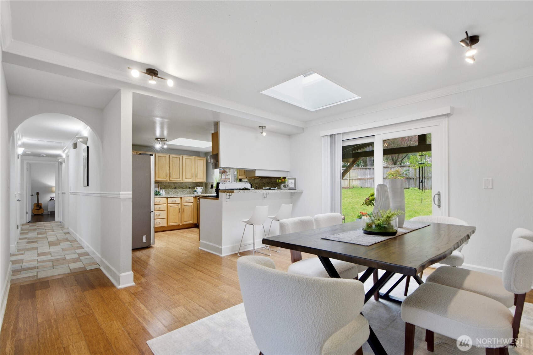 14341 109th Avenue NE, Kirkland, WA 98034