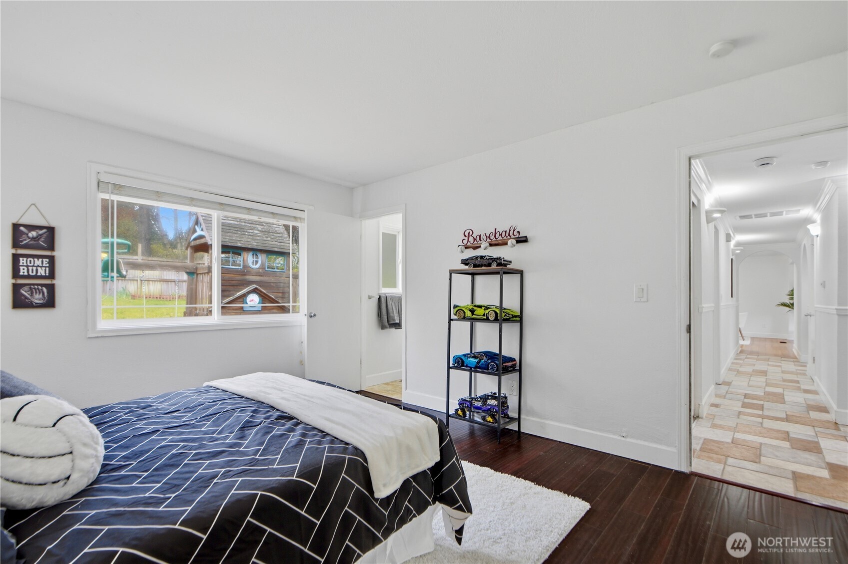 14341 109th Avenue NE, Kirkland, WA 98034