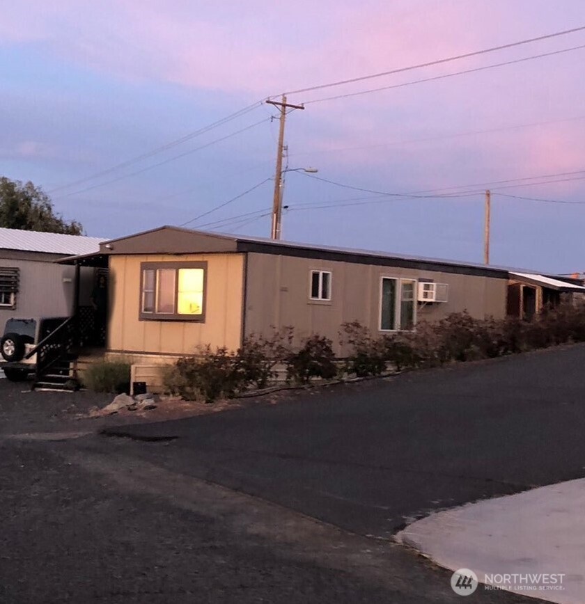 1804 W Marina Drive #41, Moses Lake, WA 98837