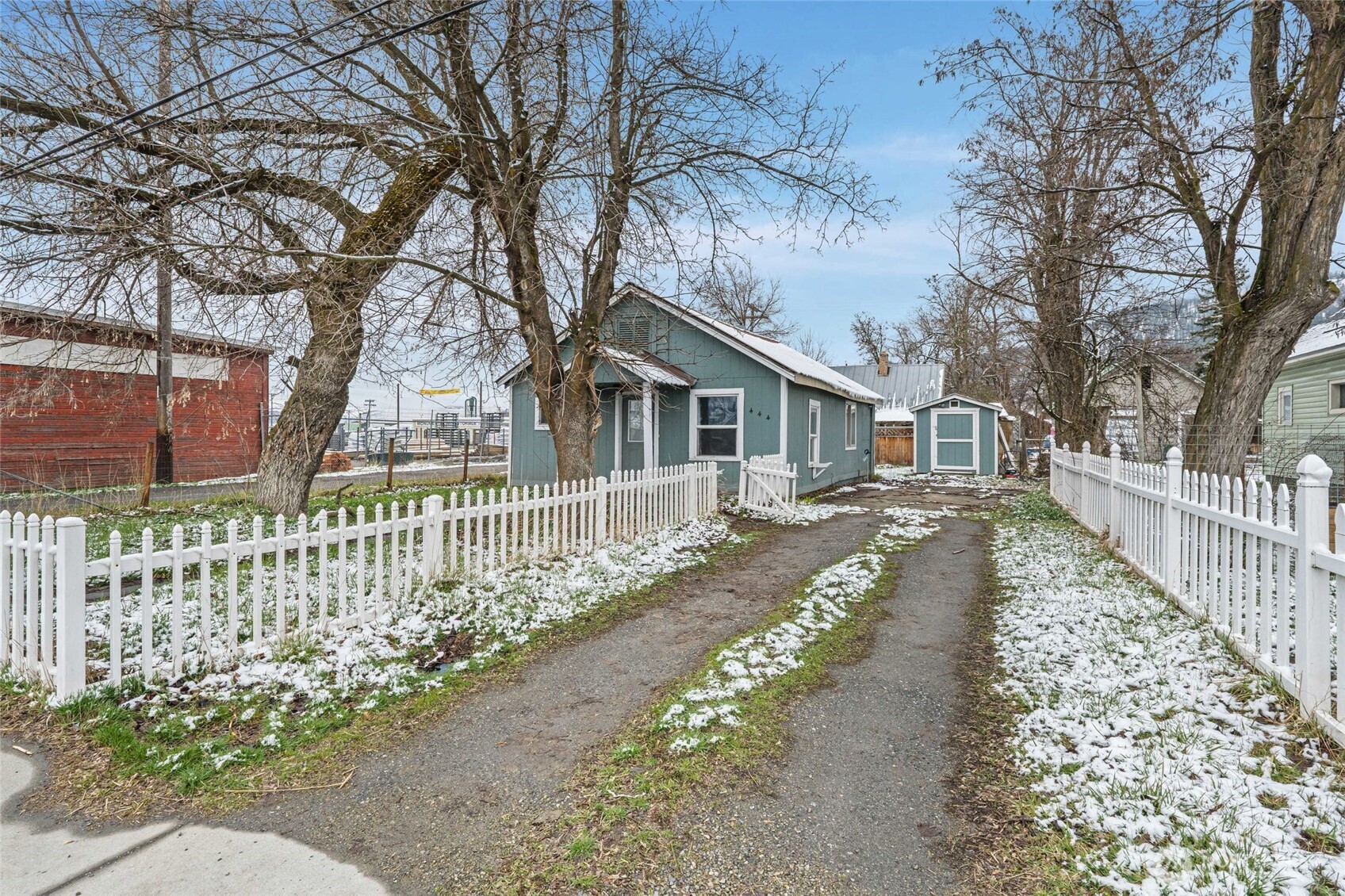 444 W 1st Avenue , Colville, WA 99114