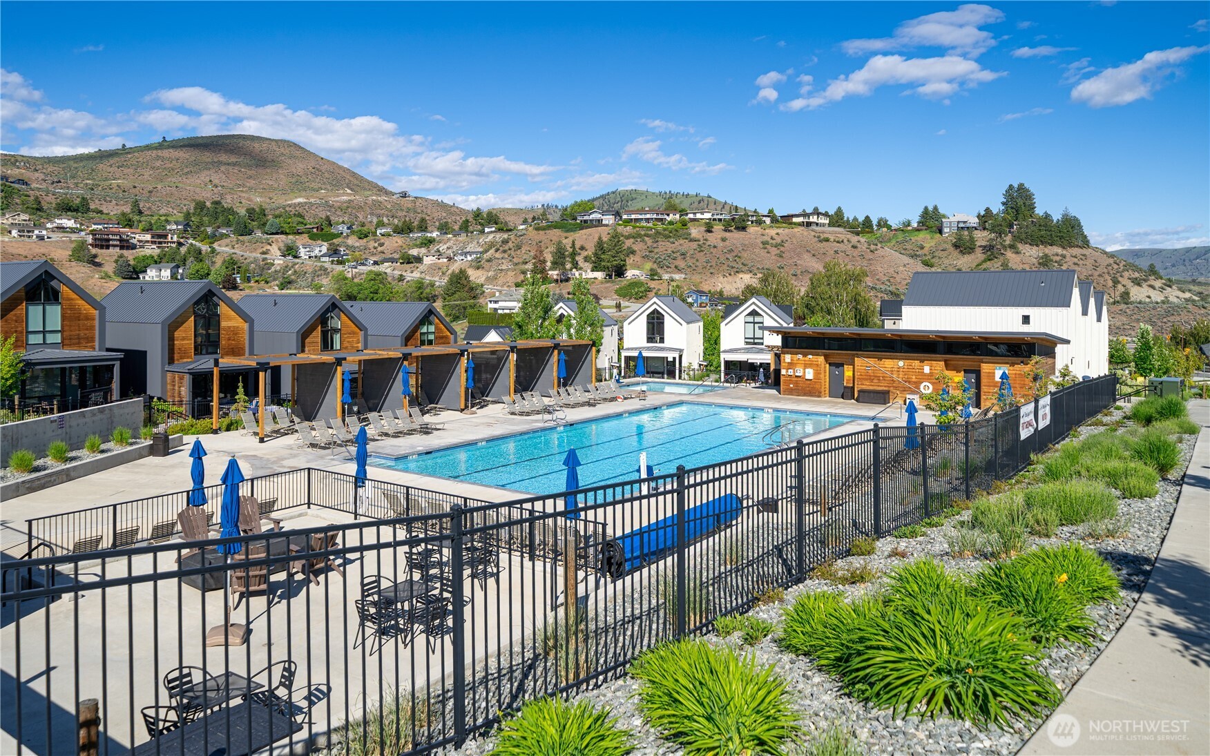 540 Porcupine Lane , Chelan, WA 98816