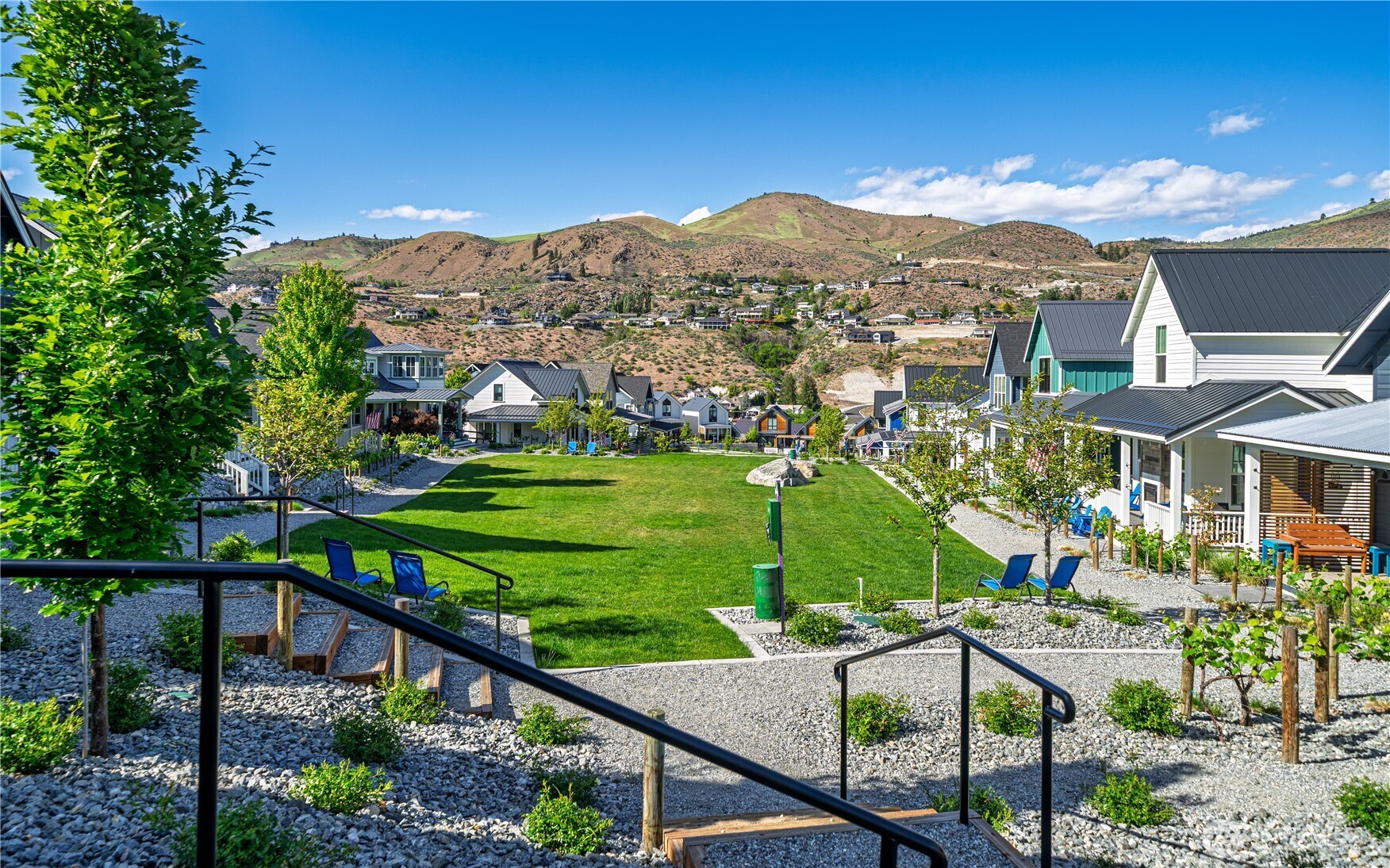 540 Porcupine Lane , Chelan, WA 98816
