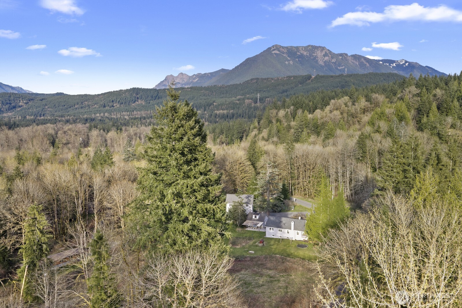 46302 SE Edgewick Road , North Bend, WA 98045