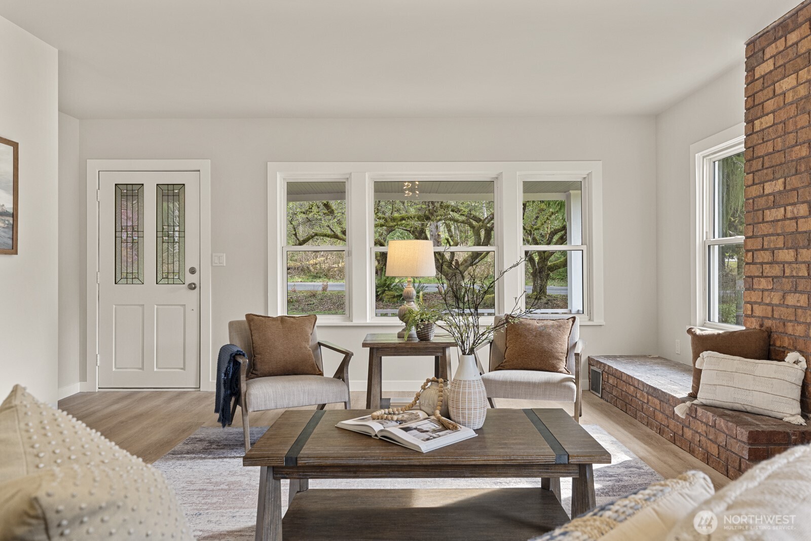 46302 SE Edgewick Road , North Bend, WA 98045