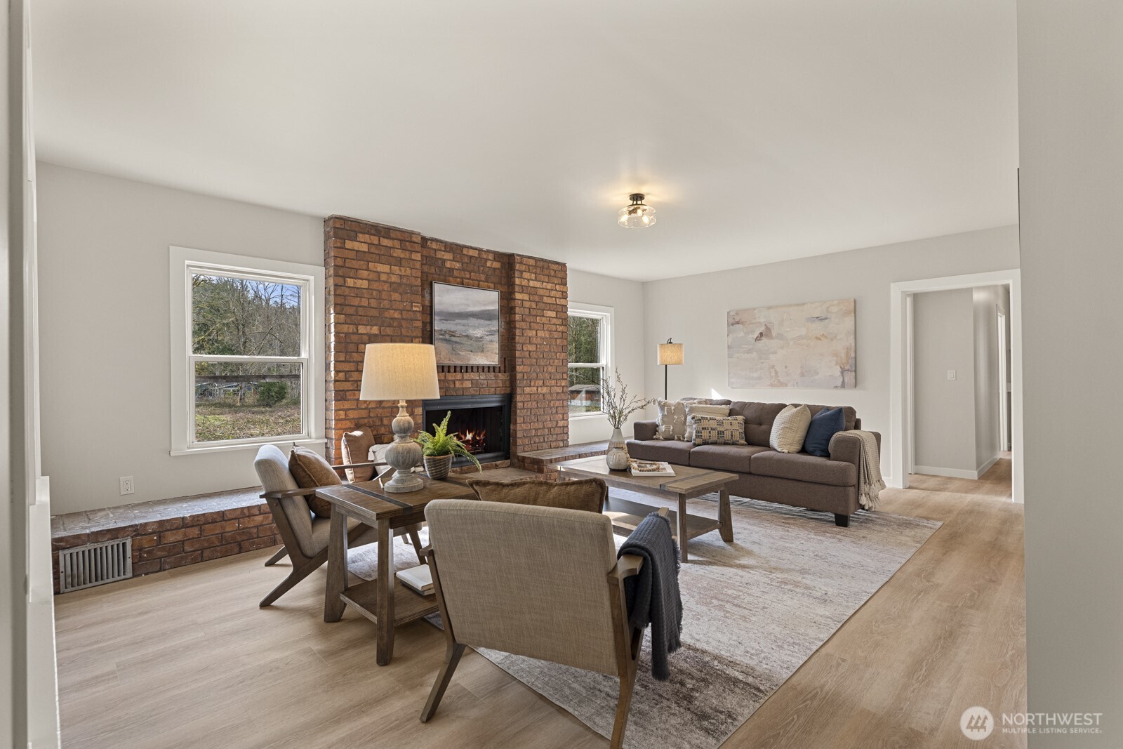 46302 SE Edgewick Road , North Bend, WA 98045