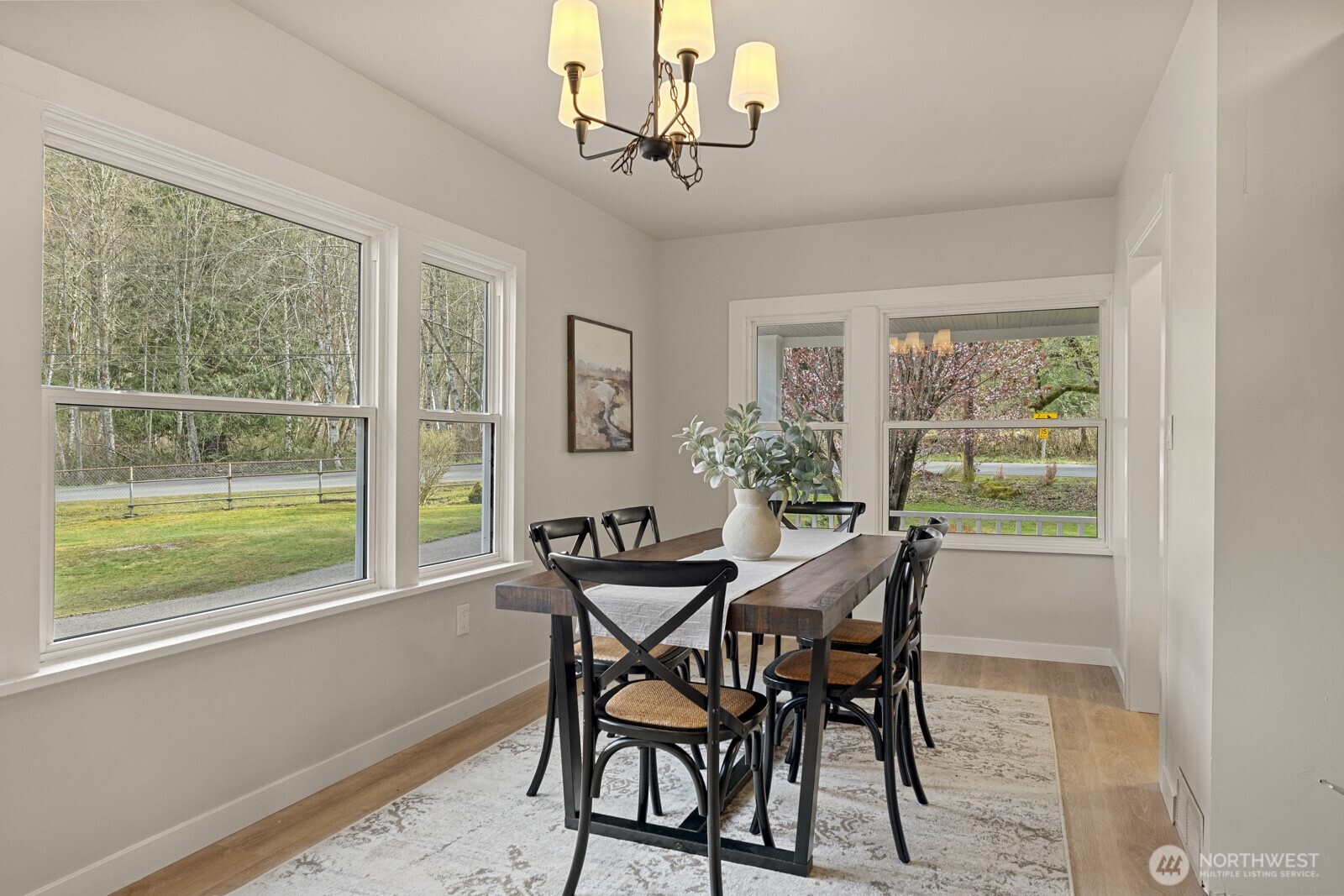 46302 SE Edgewick Road , North Bend, WA 98045