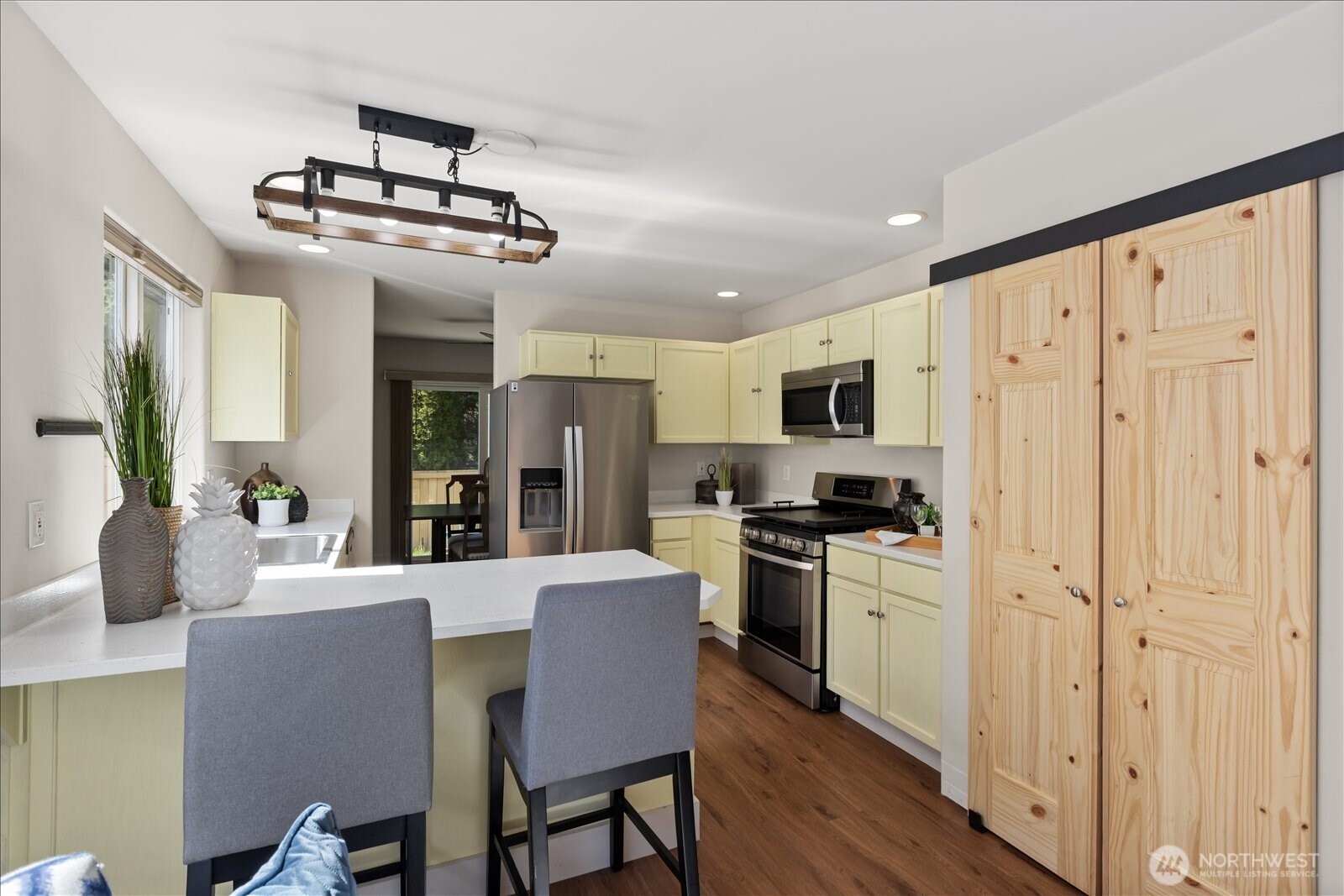 16304 49th Avenue W #4A, Edmonds, WA 98026