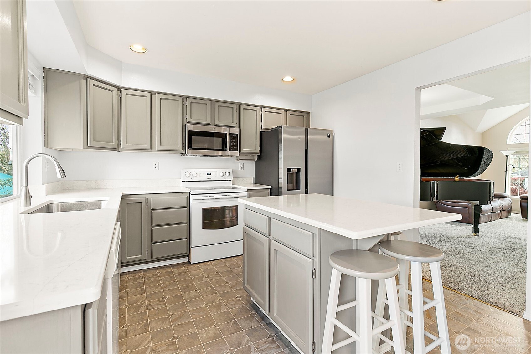 5207 Marshall Avenue SE, Auburn, WA 98092