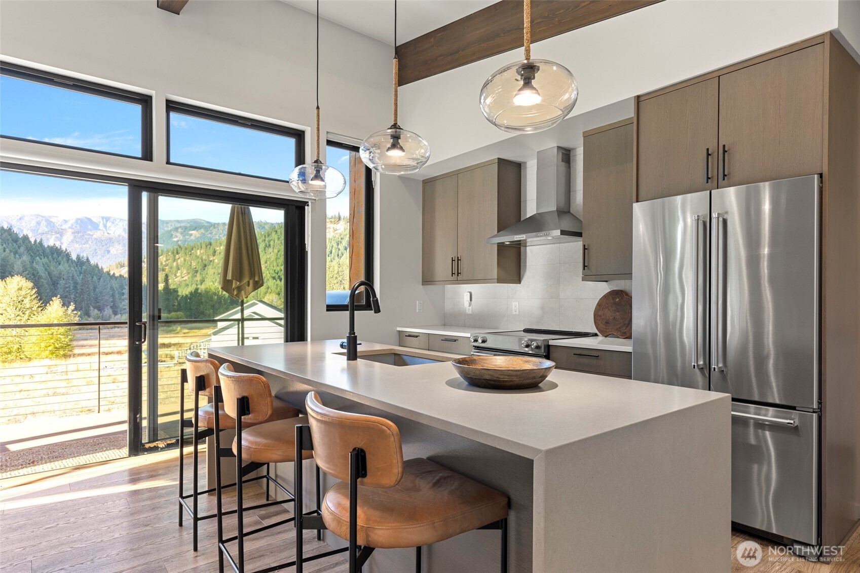 10695 Eagle Creek Road , Leavenworth, WA 98826