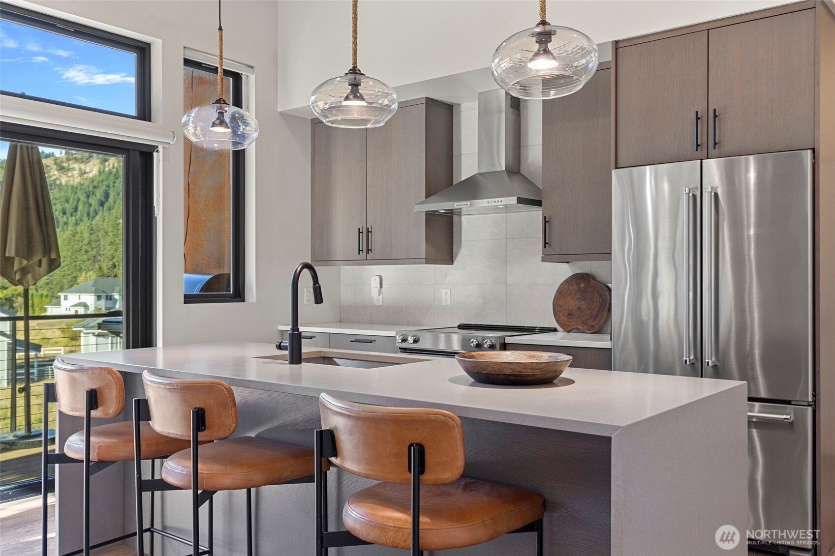 10695 Eagle Creek Road , Leavenworth, WA 98826