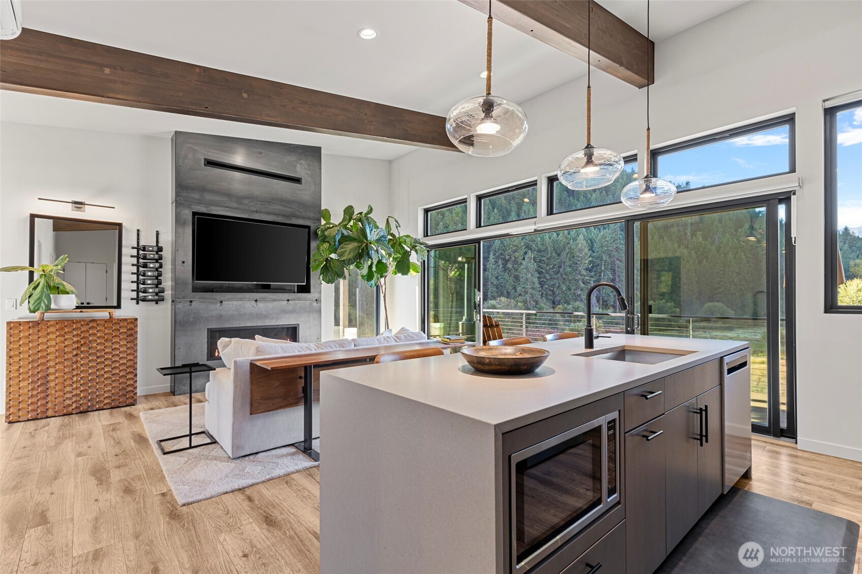 10695 Eagle Creek Road , Leavenworth, WA 98826