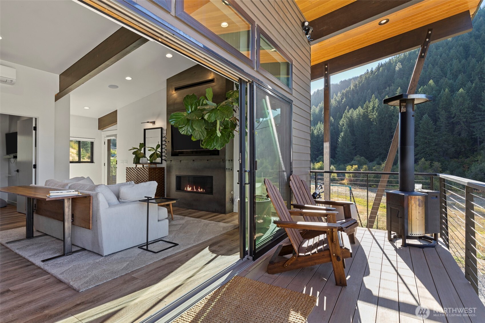 10695 Eagle Creek Road , Leavenworth, WA 98826