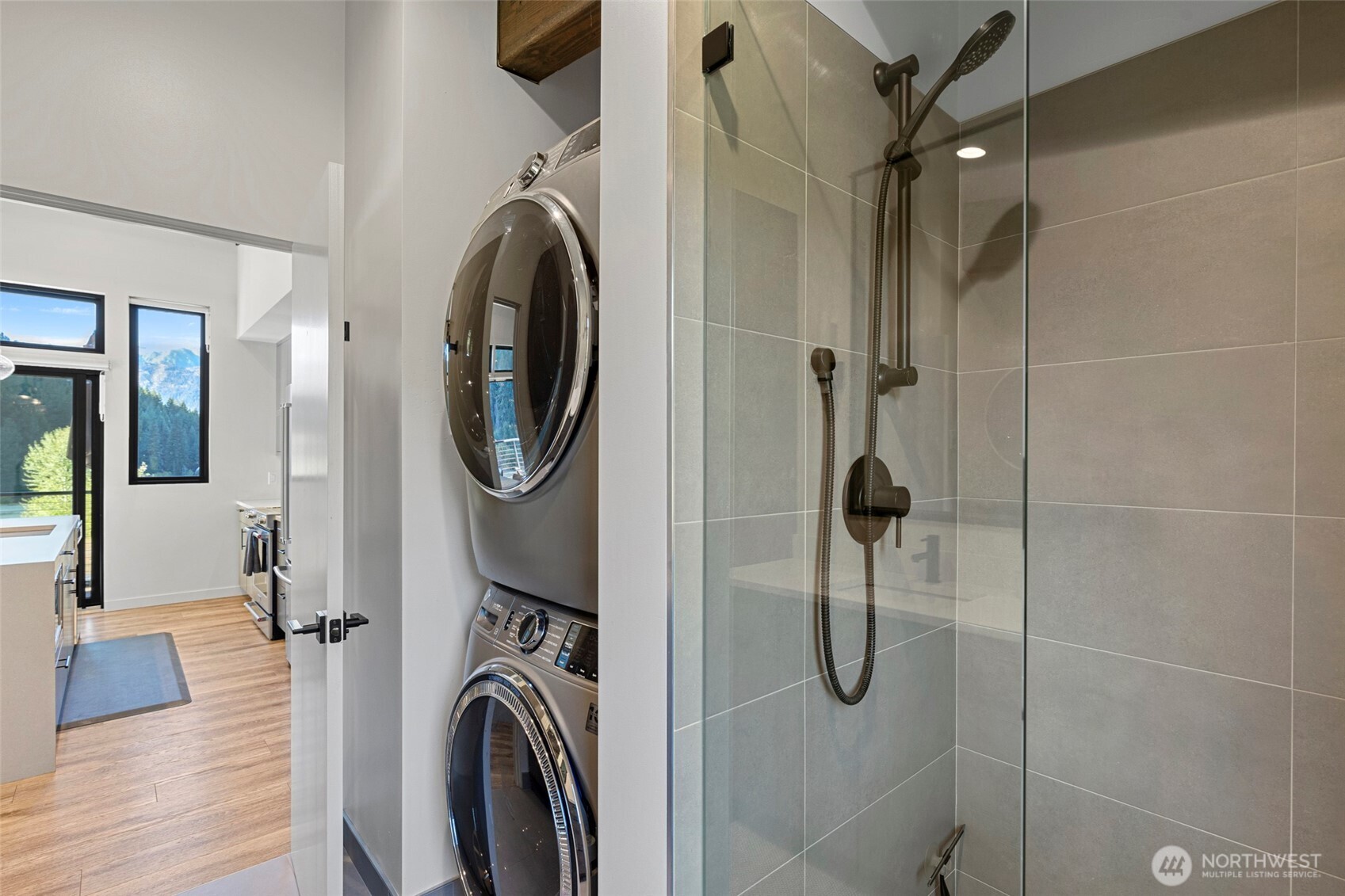 10695 Eagle Creek Road , Leavenworth, WA 98826