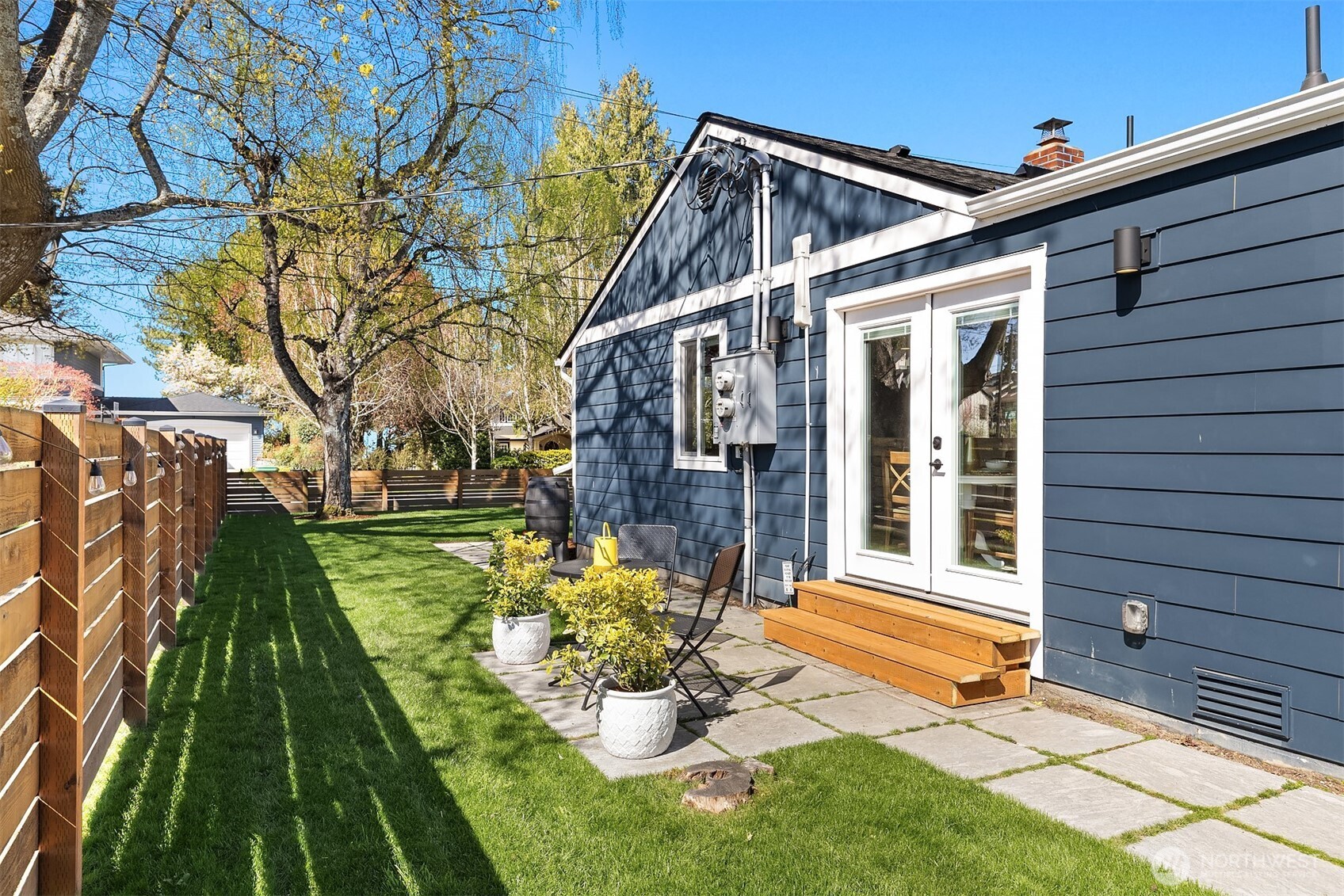 5954 SW 49th Ave #A, Seattle, WA 98136