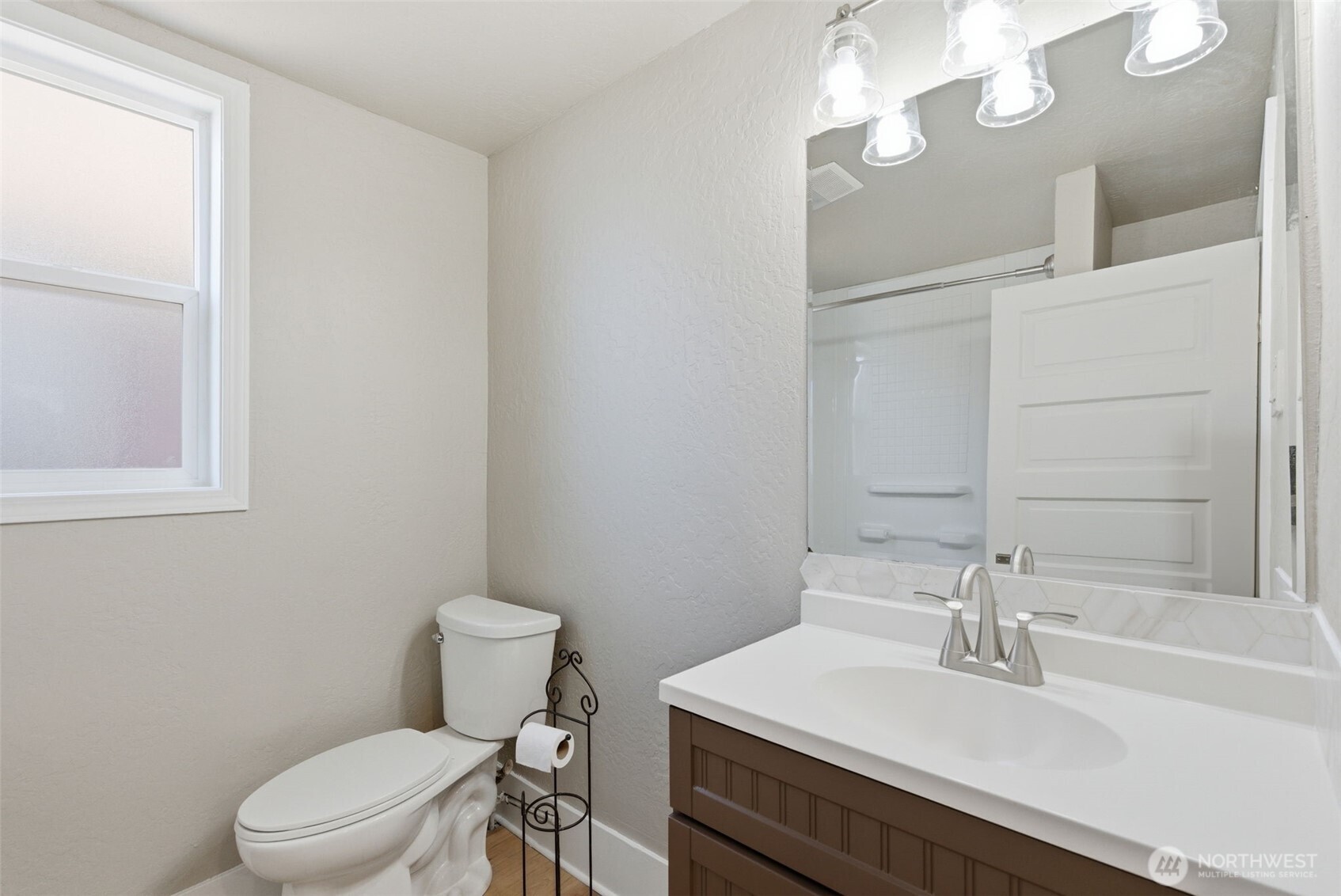 1621 W Knox Avenue , Spokane, WA 99205