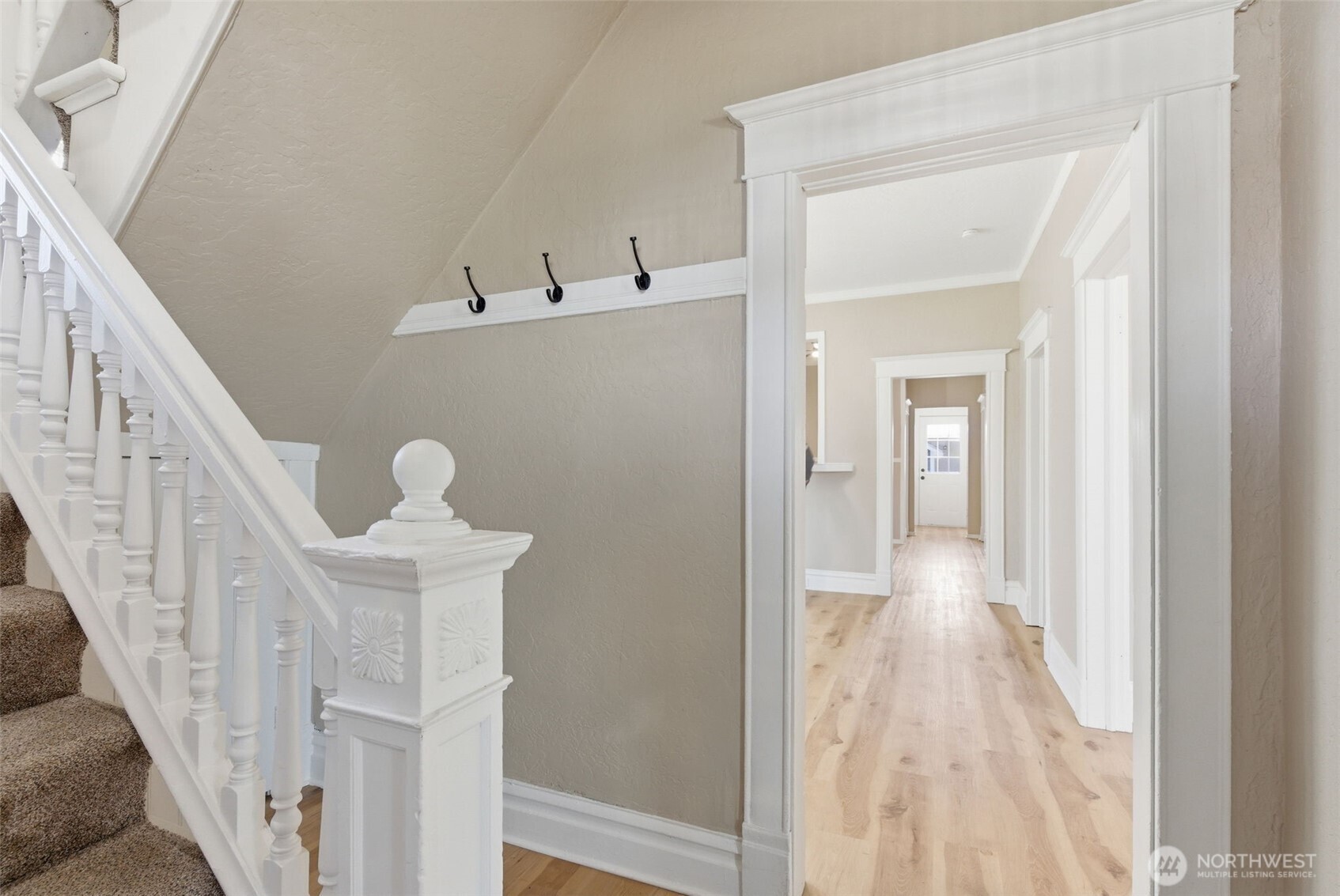 1621 W Knox Avenue , Spokane, WA 99205