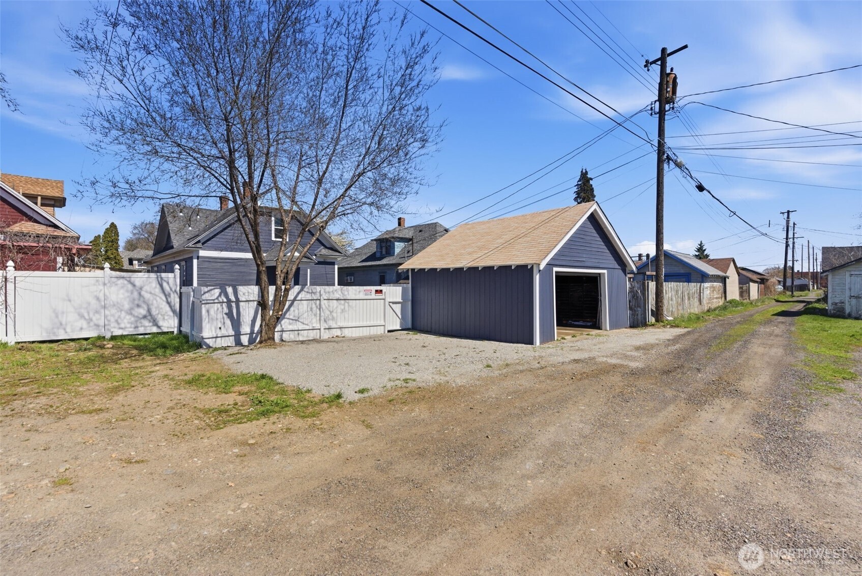 1621 W Knox Avenue , Spokane, WA 99205