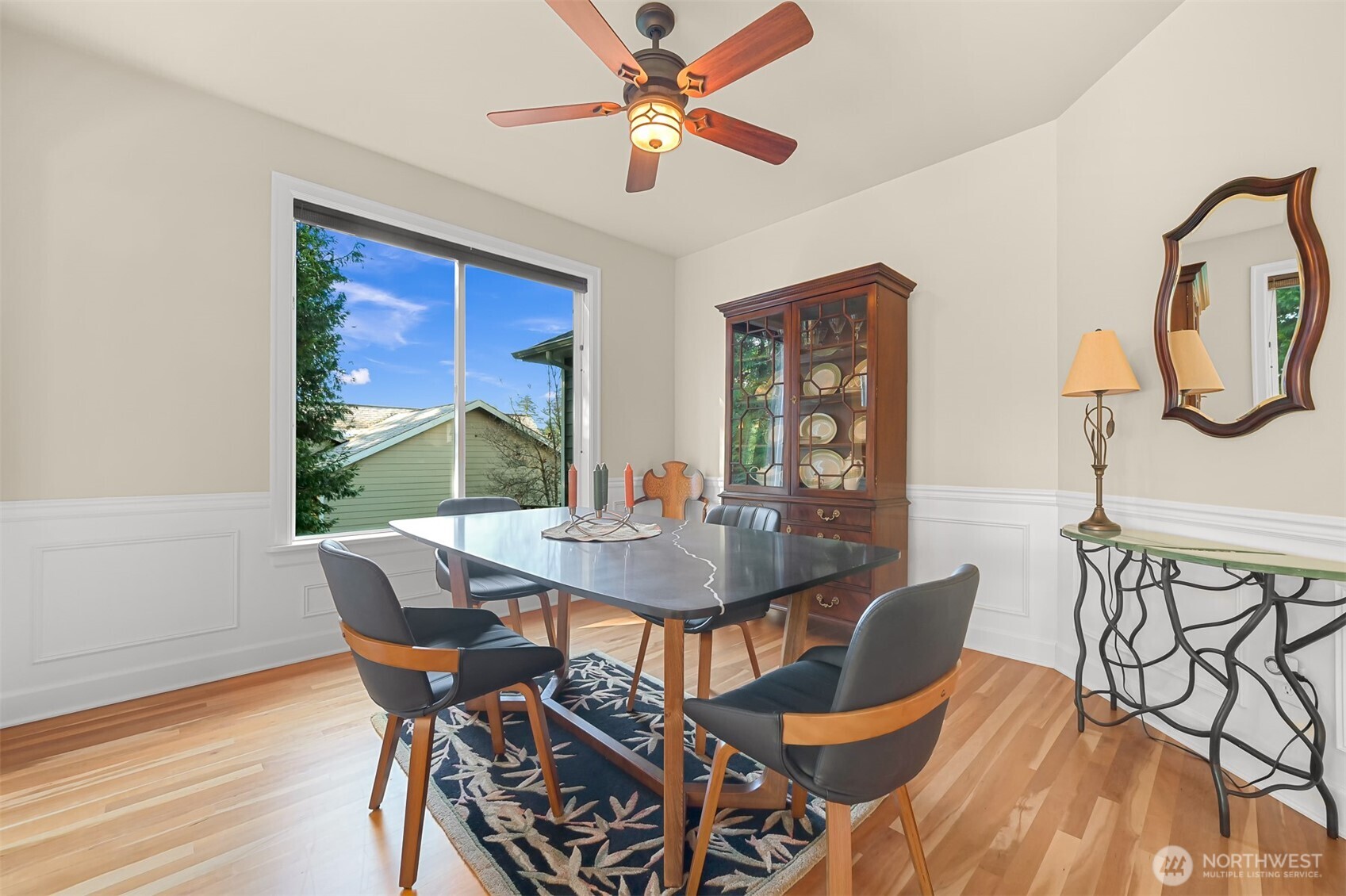 4200 Parkhurst Drive , Bellingham, WA 98229