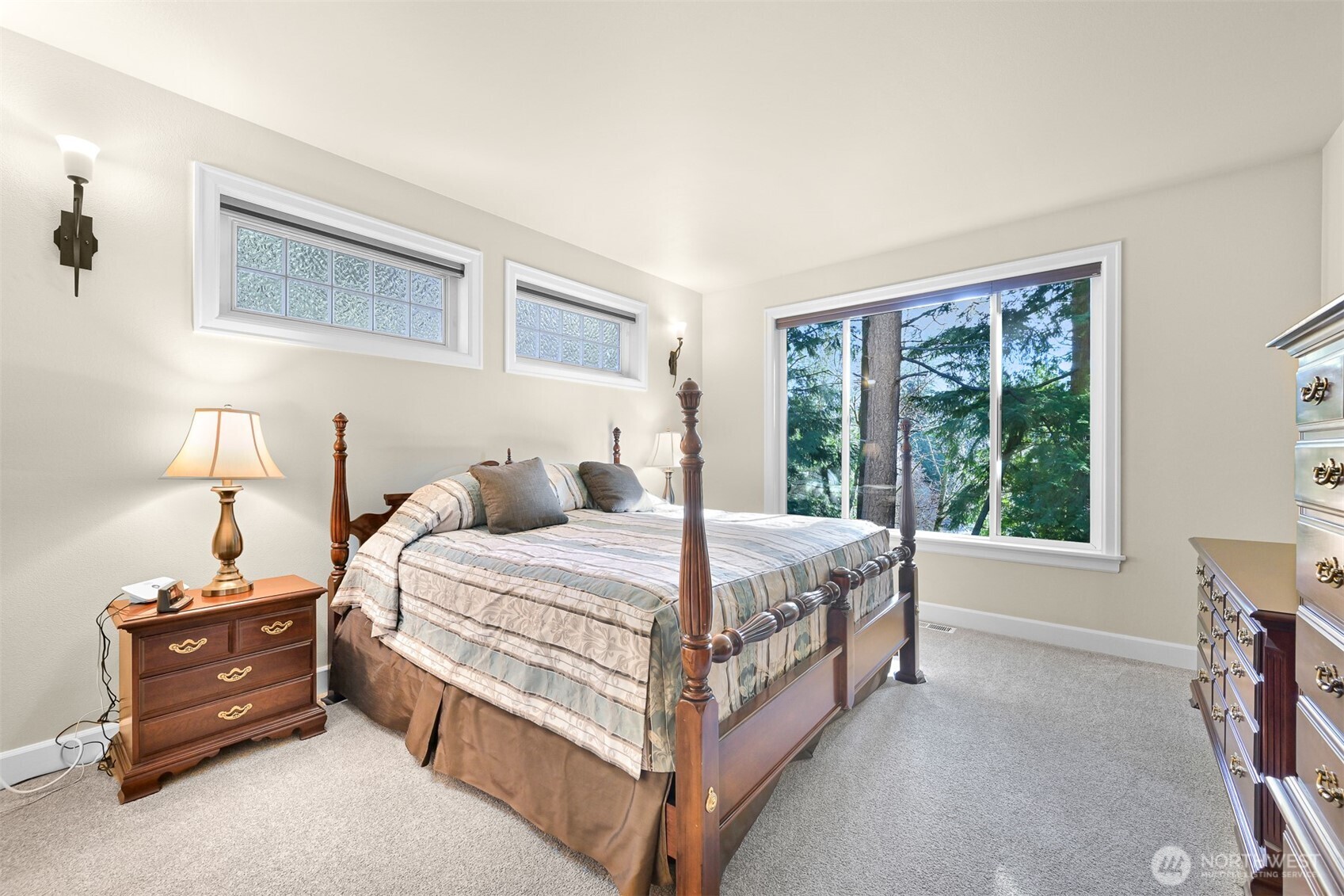 4200 Parkhurst Drive , Bellingham, WA 98229