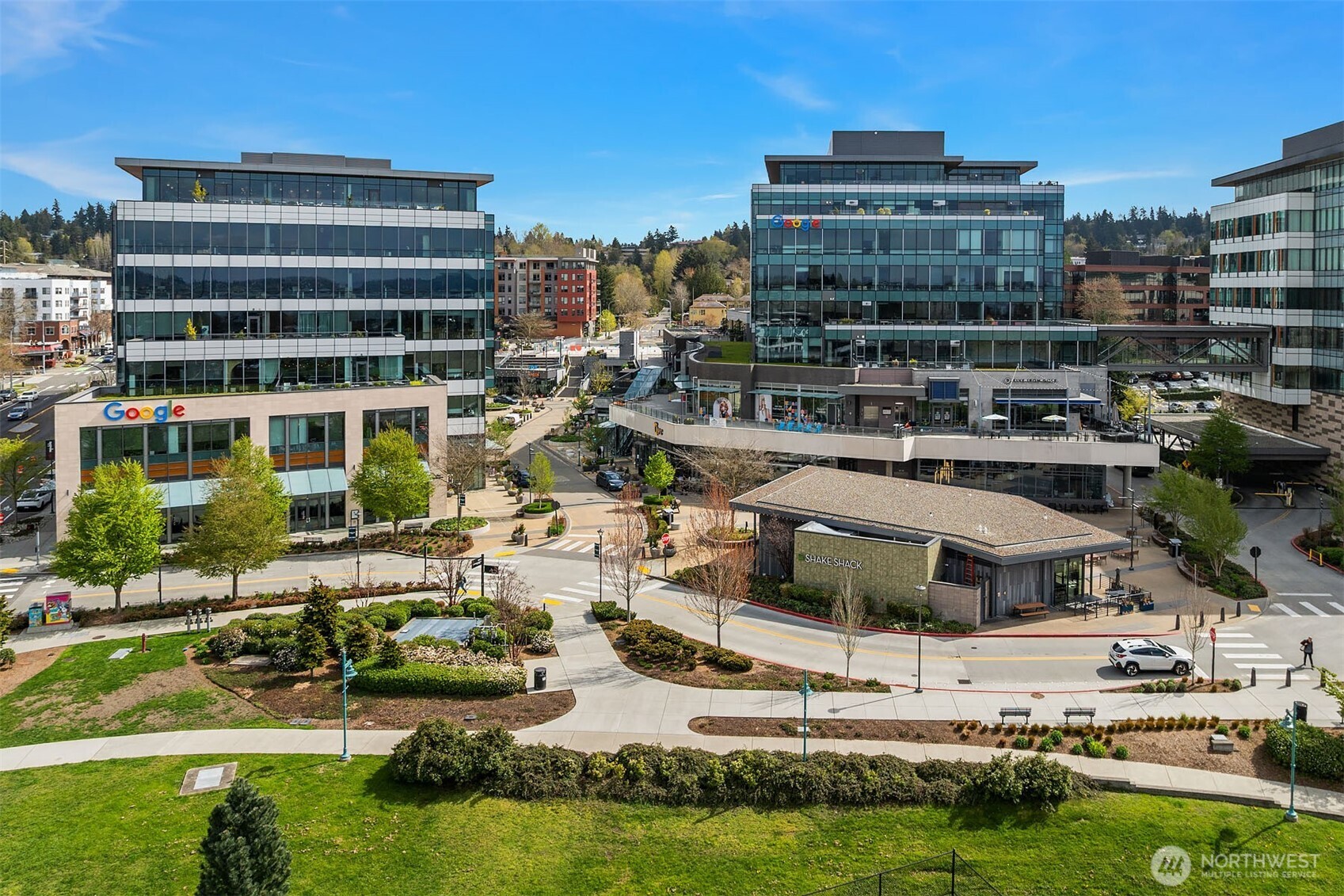 605 5th Street #B-201, Kirkland, WA 98033