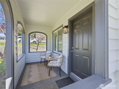 319 N Keller Avenue , East Wenatchee, WA 98802 - Photo 3