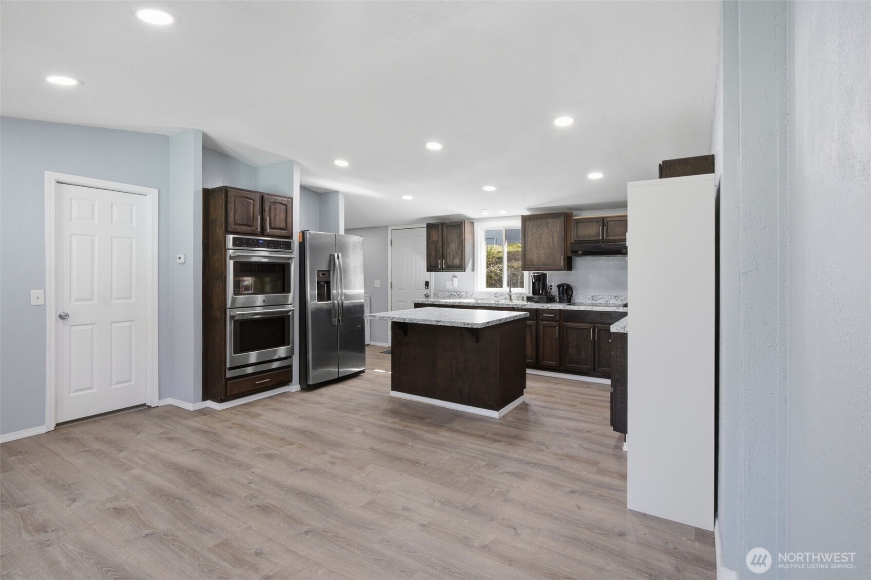 28602 75th Ave S , Roy, WA 98580
