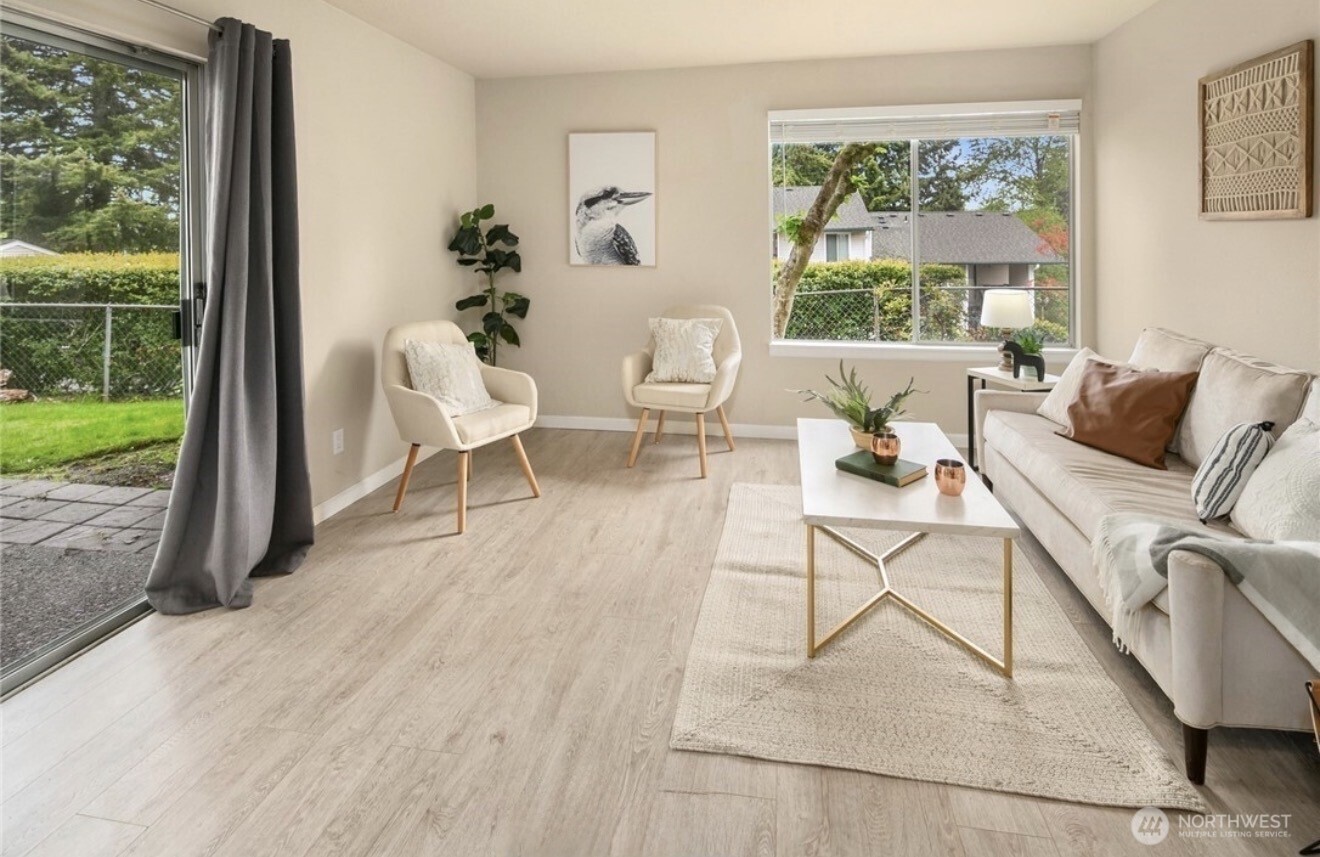 17431 Ambaum Boulevard S #B13, Seattle, WA 98148