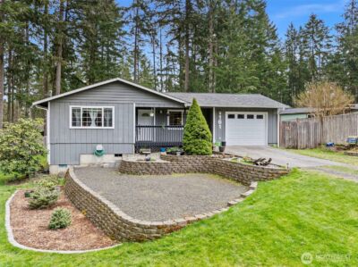 161 E Barnsby Place , Shelton, WA 98584