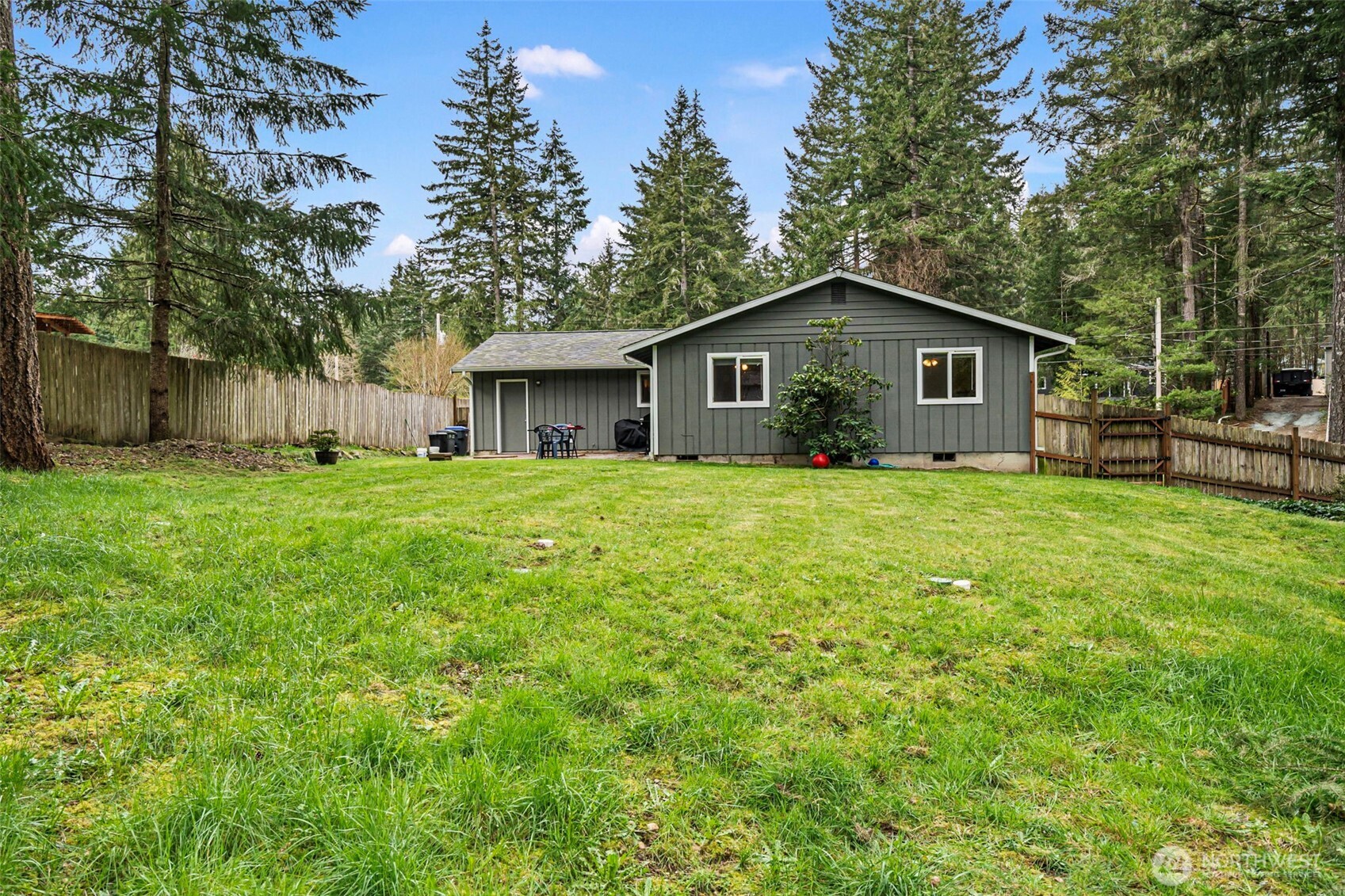 161 E Barnsby Place , Shelton, WA 98584