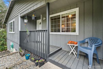 161 E Barnsby Place , Shelton, WA 98584 - Photo 3