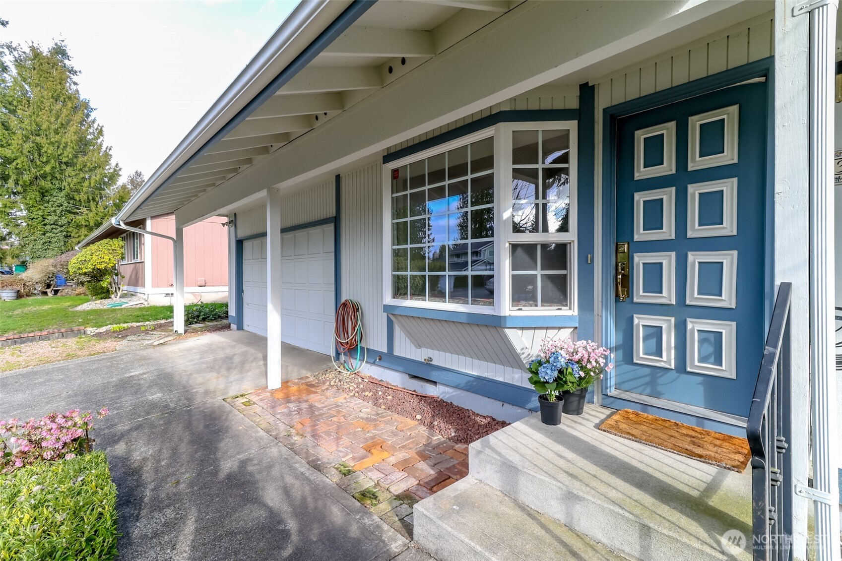 32334 9th Avenue S, Federal Way, WA 98003