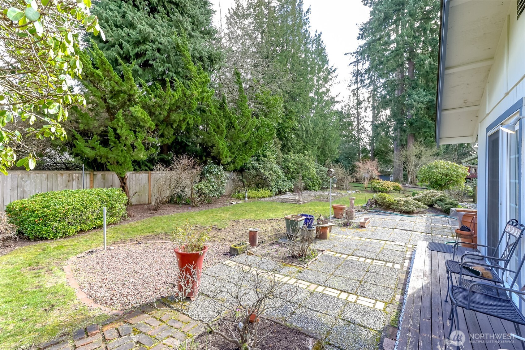 32334 9th Avenue S, Federal Way, WA 98003
