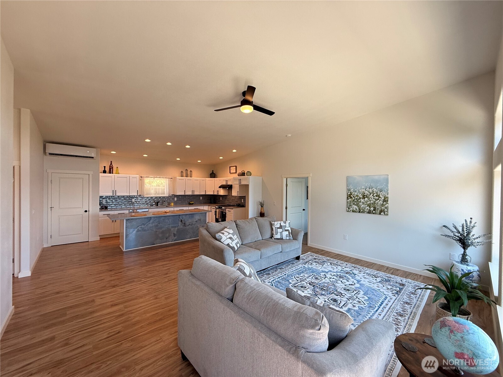 67 Birch Court , Brinnon, WA 98320