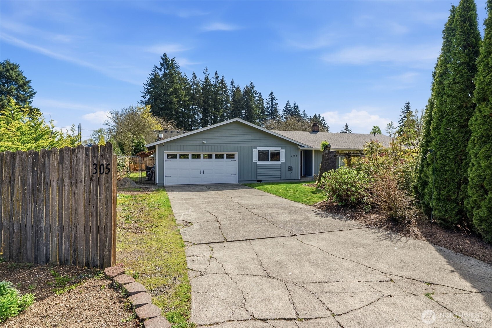 305 Hollyberry Street , Woodland, WA 98674