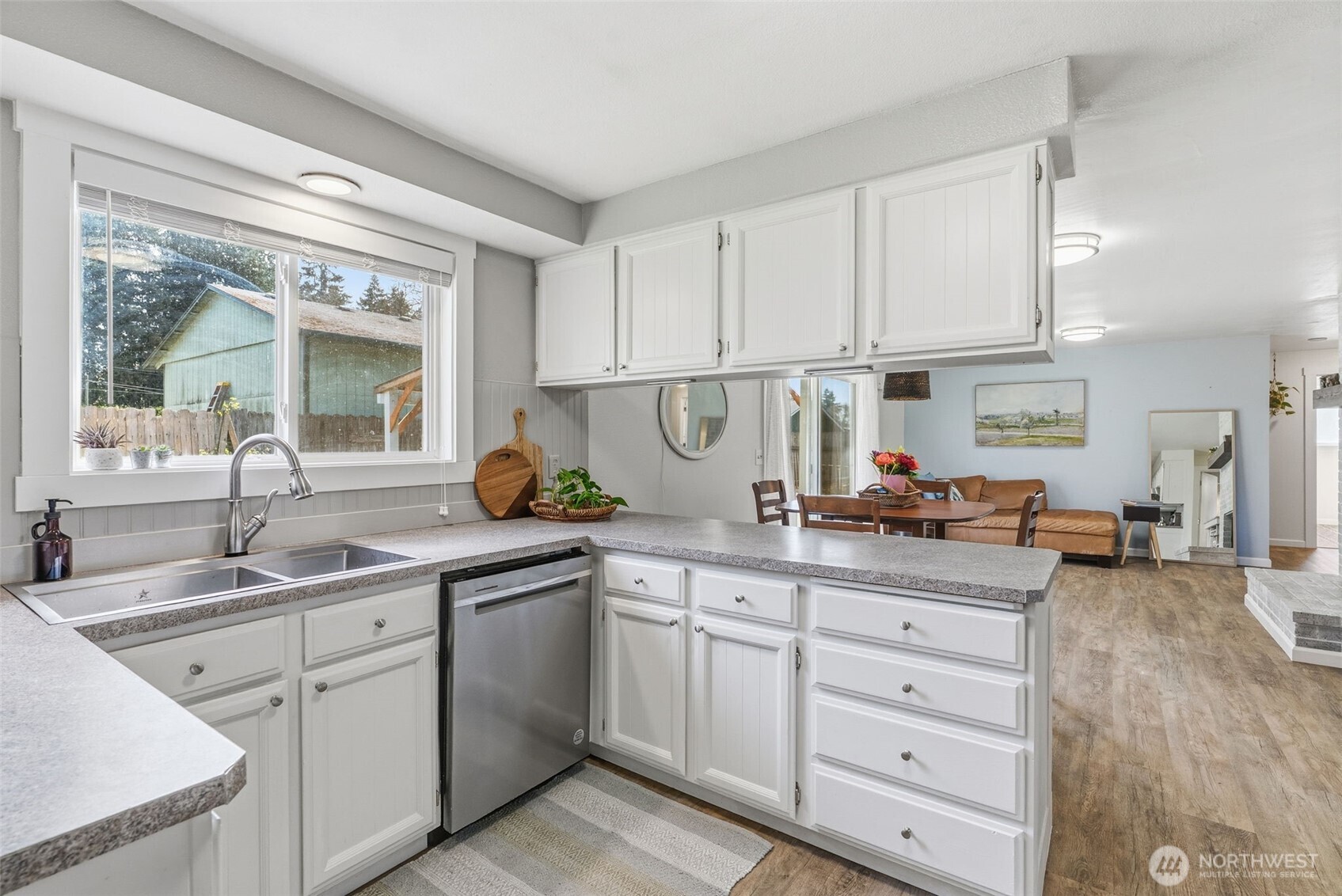 305 Hollyberry Street , Woodland, WA 98674