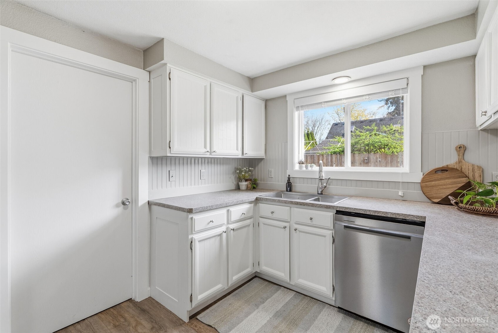 305 Hollyberry Street , Woodland, WA 98674