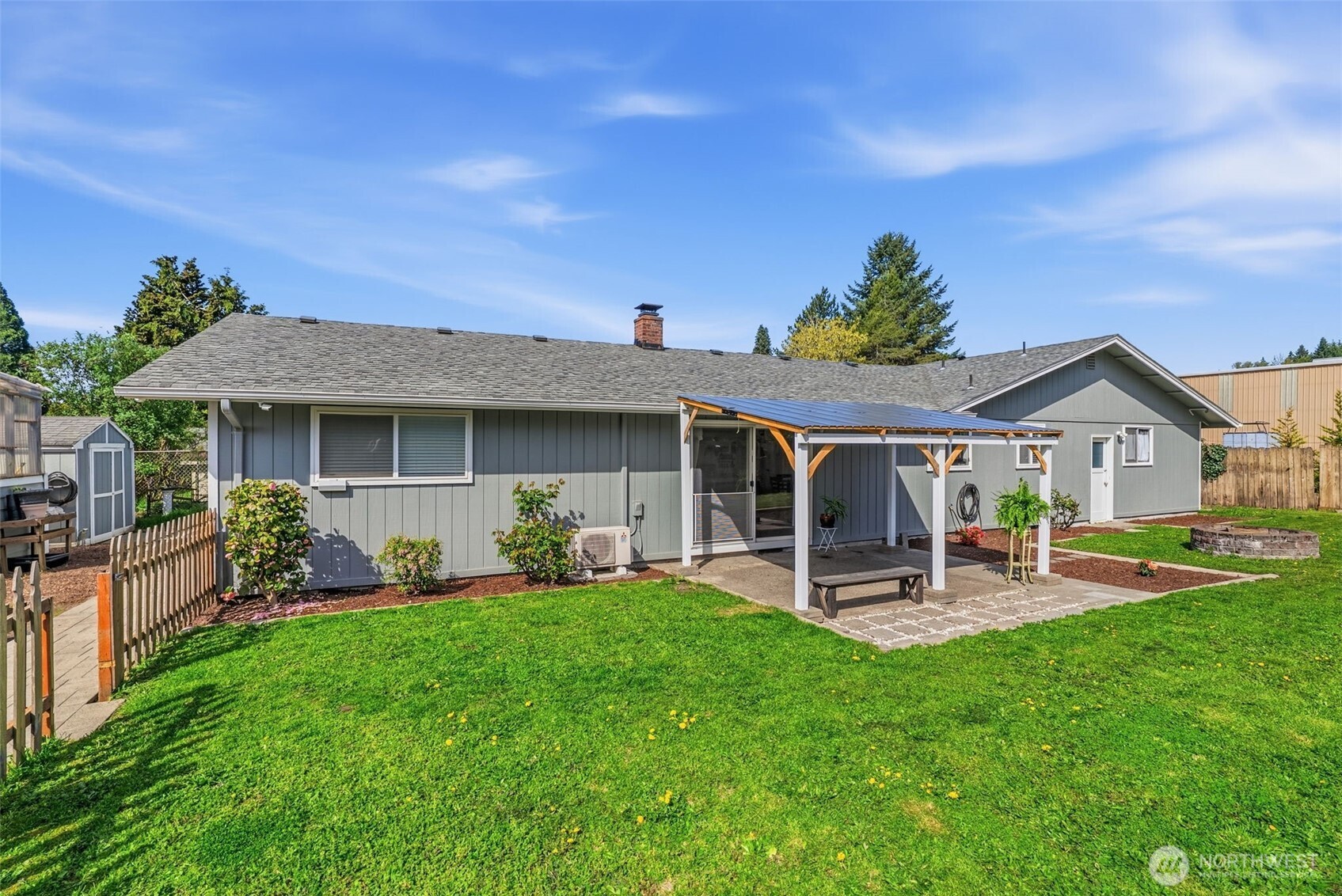 305 Hollyberry Street , Woodland, WA 98674