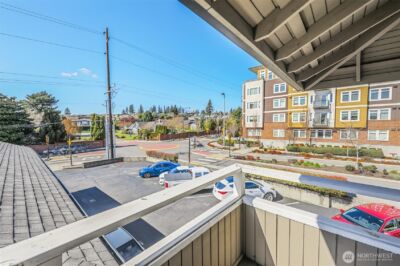 952 100th Avenue NE #236, Bellevue, WA 98004 - Photo 13
