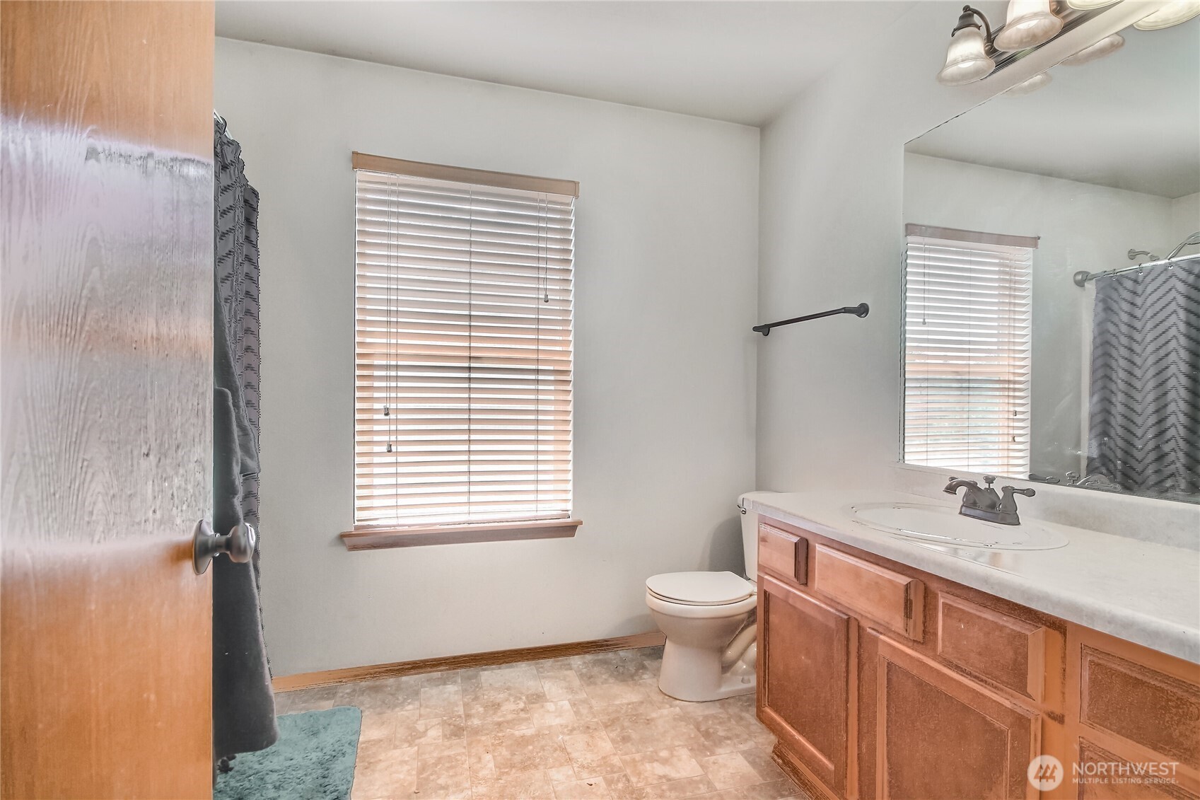 10066 Terra Glenn Street SE, Yelm, WA 98597