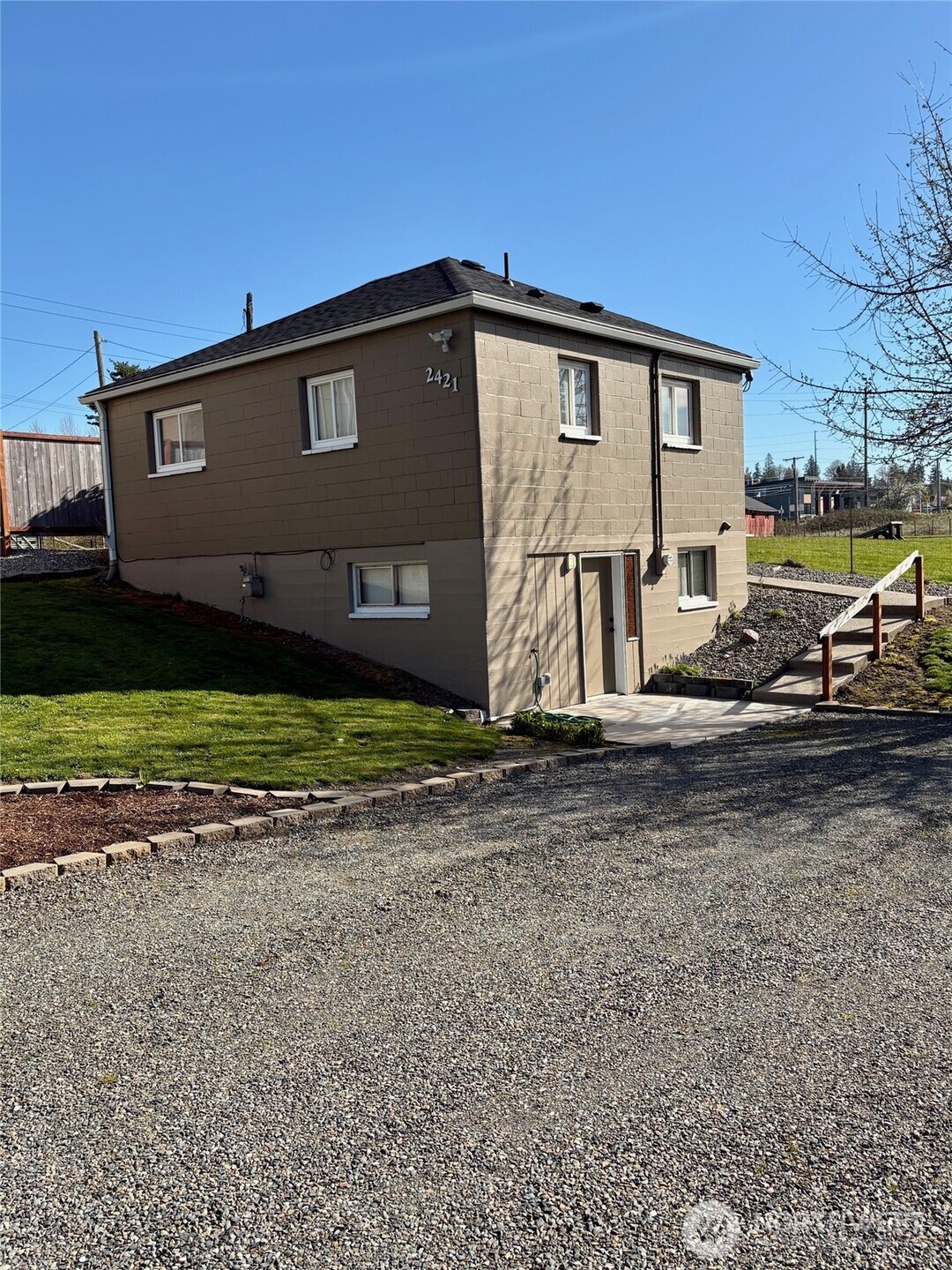 2421 98th Avenue Ct E, Edgewood, WA 98371