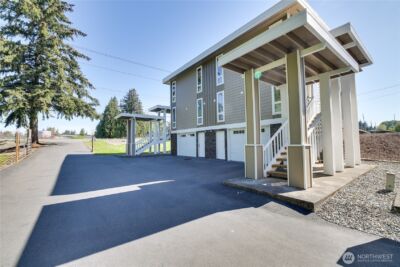 2421 98th Avenue Ct E, Edgewood, WA 98371 - Photo 2