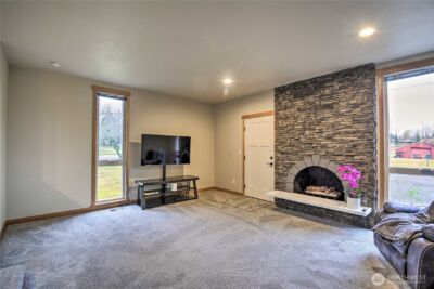 2421 98th Avenue Ct E, Edgewood, WA 98371 - Photo 6